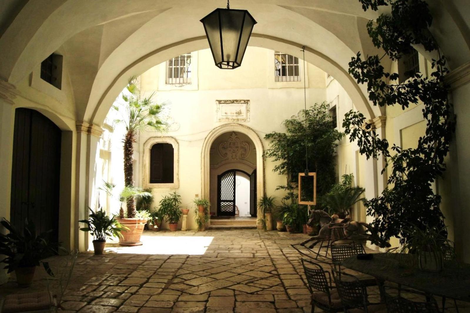 Bed and Breakfast Palazzo De Castro Squinzano Zewnętrze zdjęcie